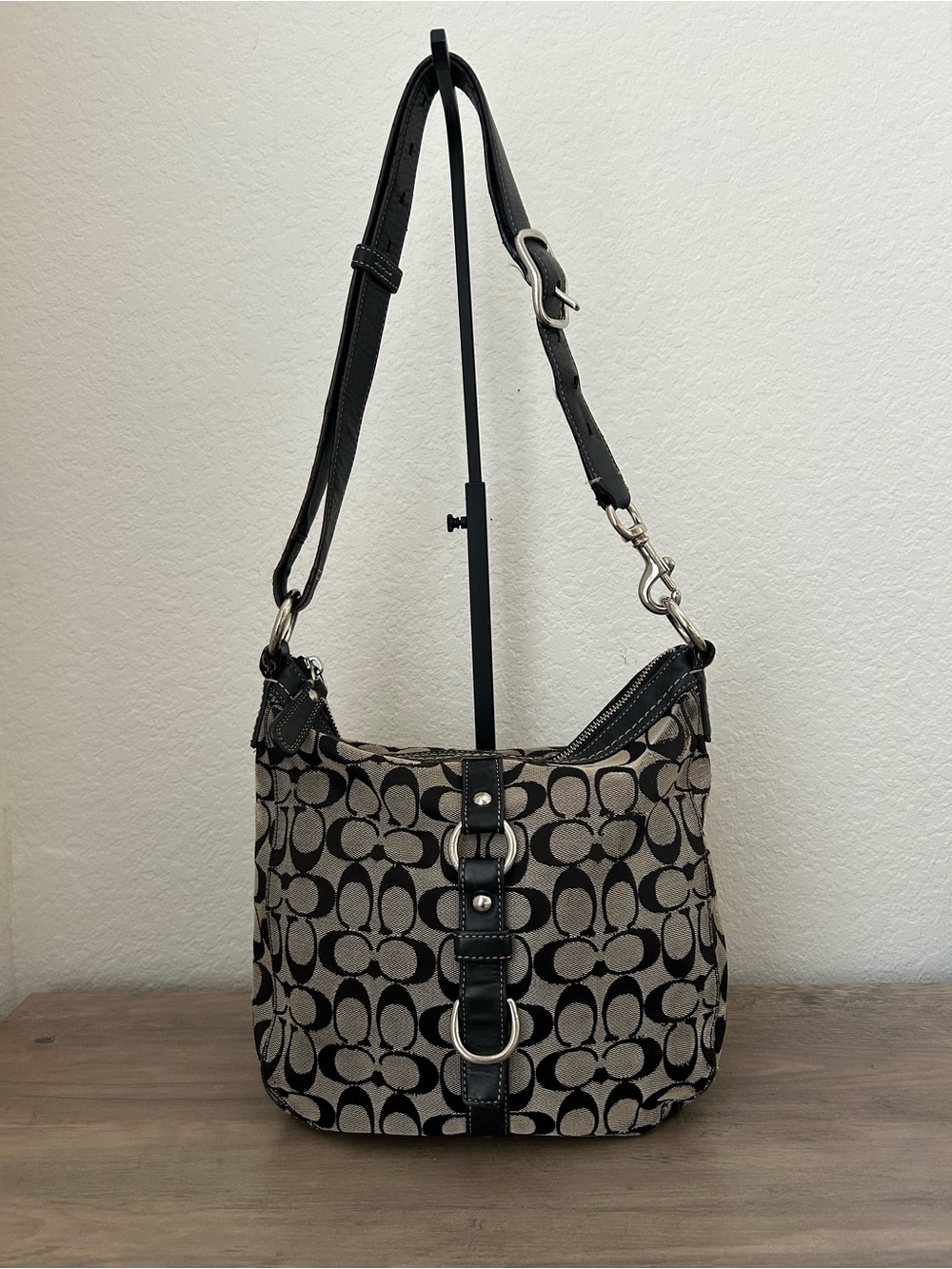 VTG Coach Signature Black Jaquard Canvas Shoulder Crossbody Bag Purse Handbag